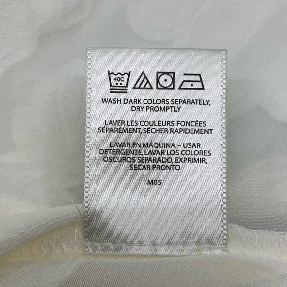 NWT Van Heusen 3/4" Tie V-Sleeve Semi-Sheer Ivory Lace Floral Blouse Size XS - Picture 6 of 10